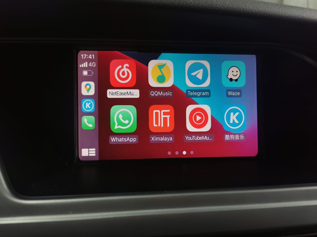Audi A4 wireless CarPlay real installation photo — factory screen