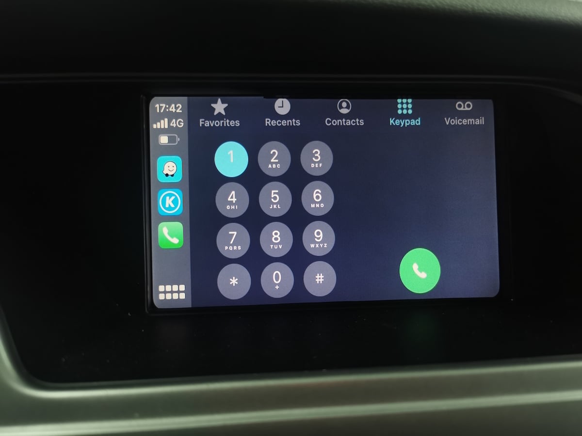 Audi A4 wireless CarPlay real installation photo — factory screen
