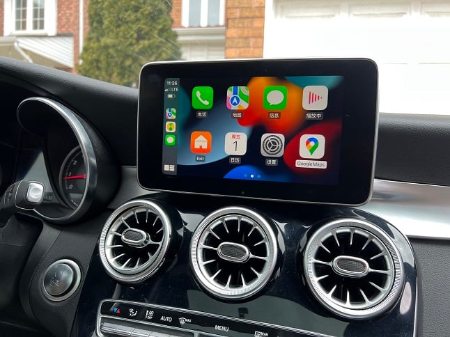 Mercedes-Benz C-Class wireless CarPlay real installation photo — factory screen